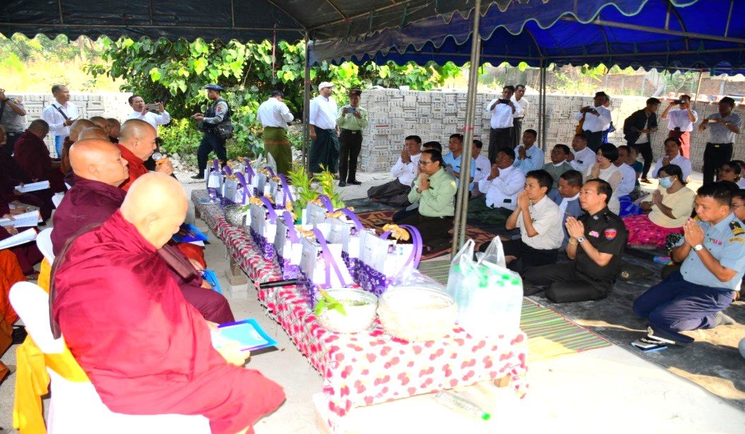 ကရင်ပြည်နယ်၊ မြဝတီခရိုင်၊ မြဝတီမြို့ရှိ ဘားအံ- ကော့ကရိတ်- မြဝတီအာရှလမ်းမကြီး ပြန်လည် ဖွင့်လှစ်ခြင်းအခမ်းအနားသို့ တက်ရောက်