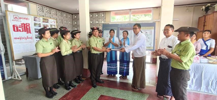 မန္တလေးတိုင်းဒေသကြီး၊ အောင်မြေသာစံခရိုင်၊ အောင်မြေသာစံမြို့နယ်၊ ယဉ်ကျေးမှုပြတိုက်နှင့် စာကြည့်တိုက်(မန္တလေး)တွင် ကျင်းပပြုလုပ်သည့် လူသားမျိုးနွယ် ကိုယ်စားပြုမြန်မာ့ဒြပ်မဲ့ယဉ်ကျေးမှု အမွေအနှစ်ဖြစ်သည့် မြန်မာ့လက်ဖက်နှင့် ထမနဲပြပွဲအခမ်းအနားသို့ တက်ရောက်