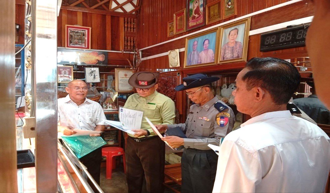 တနင်္သာရီတိုင်းဒေသကြီး၊ ဘုတ်ပြင်းခရိုင်၊ ဘုတ်ပြင်းမြို့နယ်အတွင်းရှိ ရွှေဆိုင်များ၌ ညွှန်ကြားချက်များ နှင့်အညီ ရောင်းချမှုရှိ/မရှိအား ကွင်းဆင်းစစ်ဆေး