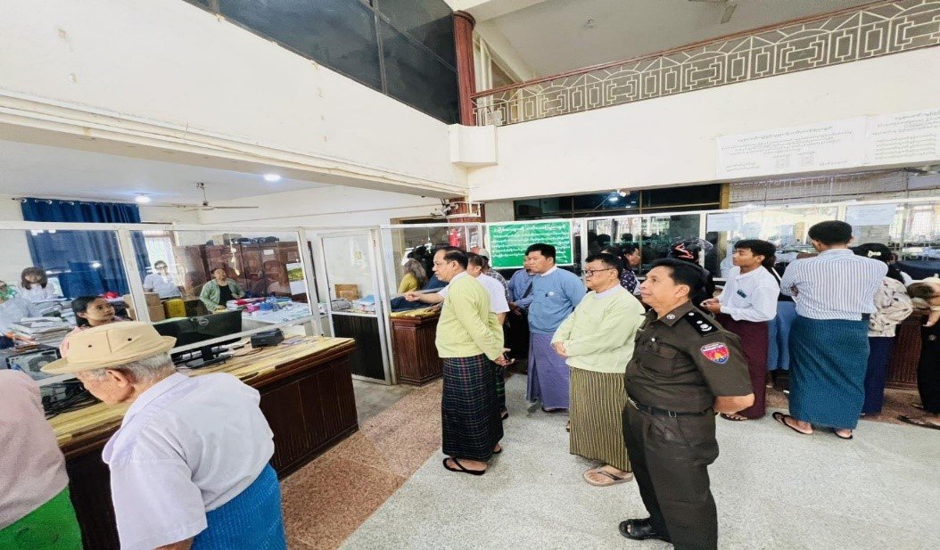 မန္တလေးတိုင်းဒေသကြီး၊ မိတ္ထီလာခရိုင်၊ မိတ္ထီလာမြို့၊ မြန်မာ့စီးပွားရေးဘဏ်၌ အငြိမ်းစားဝန်ထမ်းများ ပင်စင်ထုတ်ယူရာတွင် အဆင်ပြေချောမွေ့မှုရှိ/မရှိအား ကြည့်ရှုစစ်ဆေး