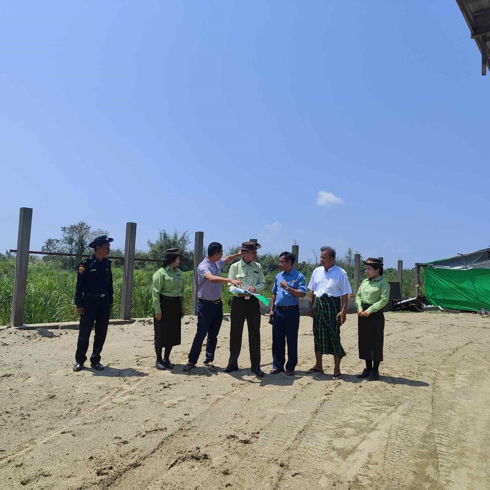 ကချင်ပြည်နယ်၊ တနိုင်းခရိုင်၊ တနိုင်းမြို့၊ မကောကျေးရွာအုပ်စုရှိ“ဒိုးကလေး(၄)”စက်သုံးဆီအ‌ရောင်းဆိုင် ဆောက်လုပ်ရန်လျာထားသည့် မြေနေရာသို့ ကွင်းဆင်းစစ်ဆေး