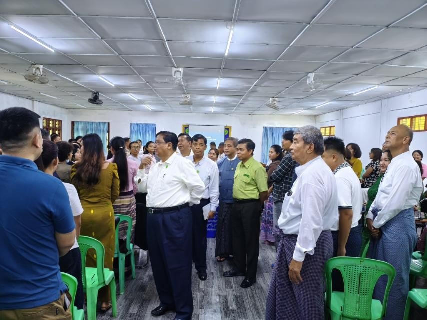 မန္တလေးတိုင်းဒေသကြီး၊ ပြင်ဦးလွင်ခရိုင်စက်မှုကြီးကြပ်ရေးနှင့် စစ်ဆေးရေးဦးစီးဌာနရုံးသင်တန်းခန်းမ၌ ကျင်းပပြုလုပ်သည့် Market Analysis Tools For MSMEs သင်တန်းဖွင့်ပွဲအခမ်းအနားသို့ တက်ရောက်