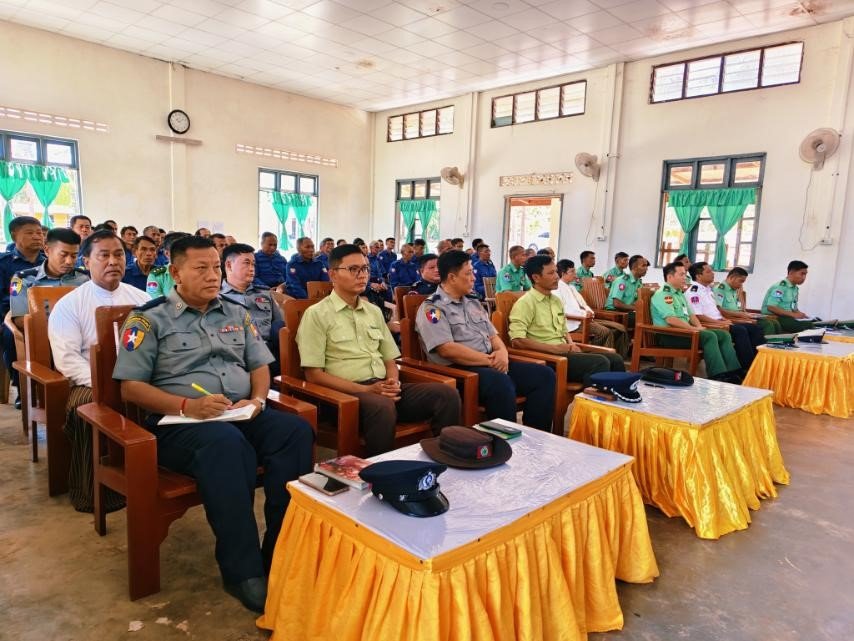 တနင်္သာရီတိုင်းဒေသကြီး၊ ကော့သောင်းမြို့နယ်၊ စစ်ဗျူဟာ အဖွဲ့(အခြေချ)ကော့သောင်းတွင် ပြည်သူ့လုံခြုံရေးနှင့်အကြမ်းဖက်နှိမ်နင်းရေး အဖွဲ့(မြို့ပြ)၊ အထူးစစ်နည်းဗျူဟာမွမ်းမံသင်တန်းအမှတ်စဉ်(၁/၂၀၂၆) သင်တန်းဖွင့်ပွဲအခမ်းအနားသို့ တက်ရောက်