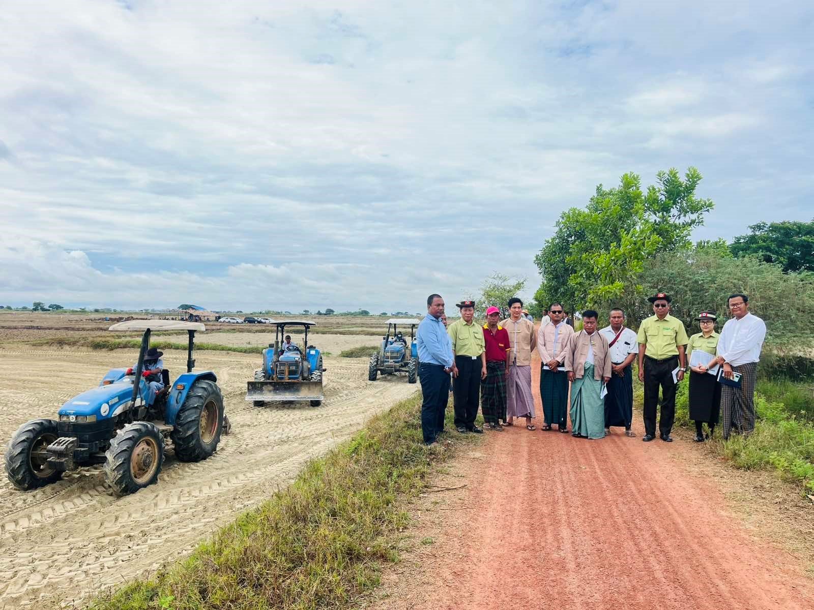 မွန်ပြည်နယ်၊ ကျိုက်ထိုခရိုင်၊ ကျိုက်ထိုမြို့နယ်၊ ကျိုက္ကသာကျေးရွာ၊ စက်မှုလယ်ယာဦးစီးဌာန၊ အမှတ်(၈၃) စက်မှုလယ်ယာစခန်းမှ လယ်ယာမြေအဆင့်မြှင့်တင်ခြင်း (စနစ်ကျ) ၂၀၀ ဧက ဖော်ထုတ်ခြင်းလုပ်ငန်း ဆောင်ရွက်နေမှုအခြေအနေများအား ကြည့်ရှုစစ်ဆေး